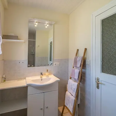 Le Bois Berranger Nyaraló Saint-Urbain